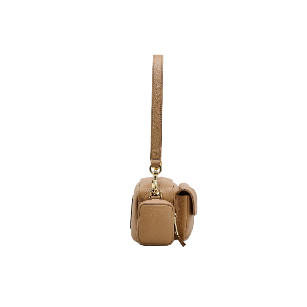 THE CARGO BAG CAMEL