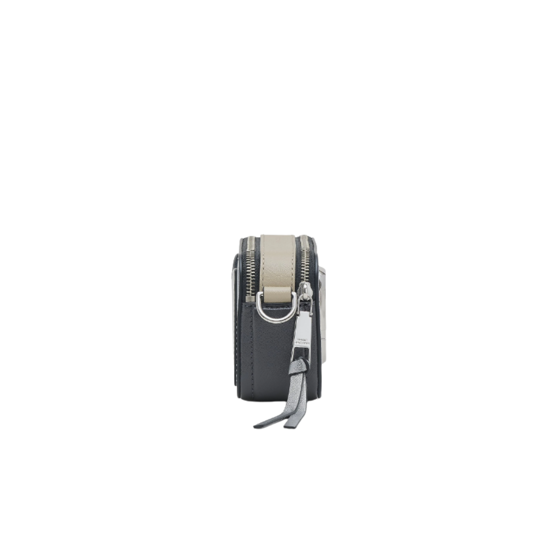 4310605